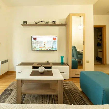 Balkan Hill 1- Anuska 公寓