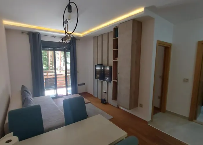 Balkan Hill 1- Anuska Apartment *