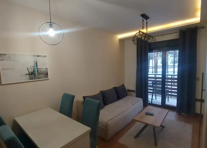 Balkan Hill 1- Anuska Apartment *